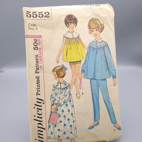 Vintage Sewing PATTERN Simplicity 5552, Girls 1964 Nightgown or Pajamas in Two - Picture 1 of 2